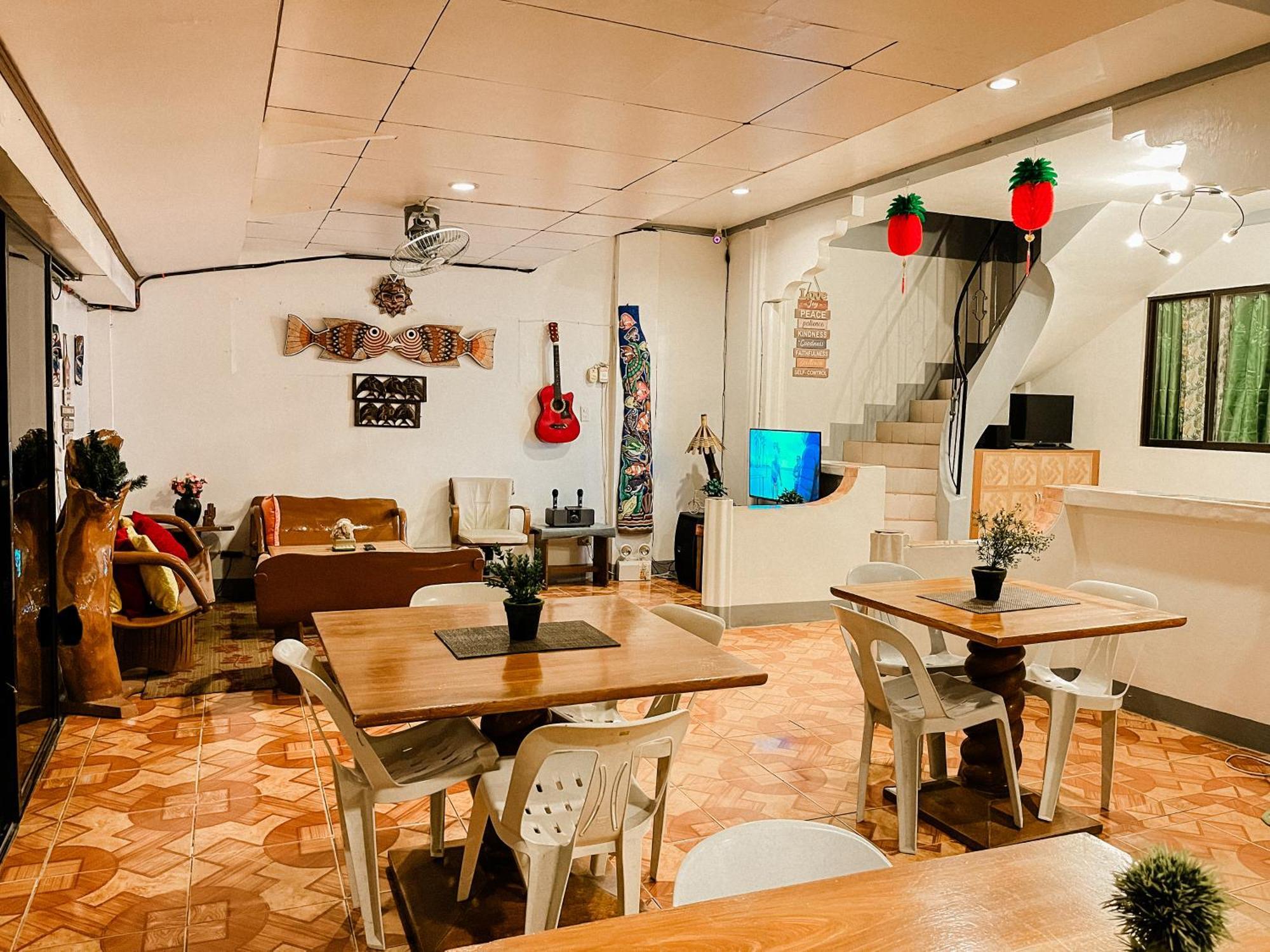 Mario'S Travellers Inn Coron Dış mekan fotoğraf