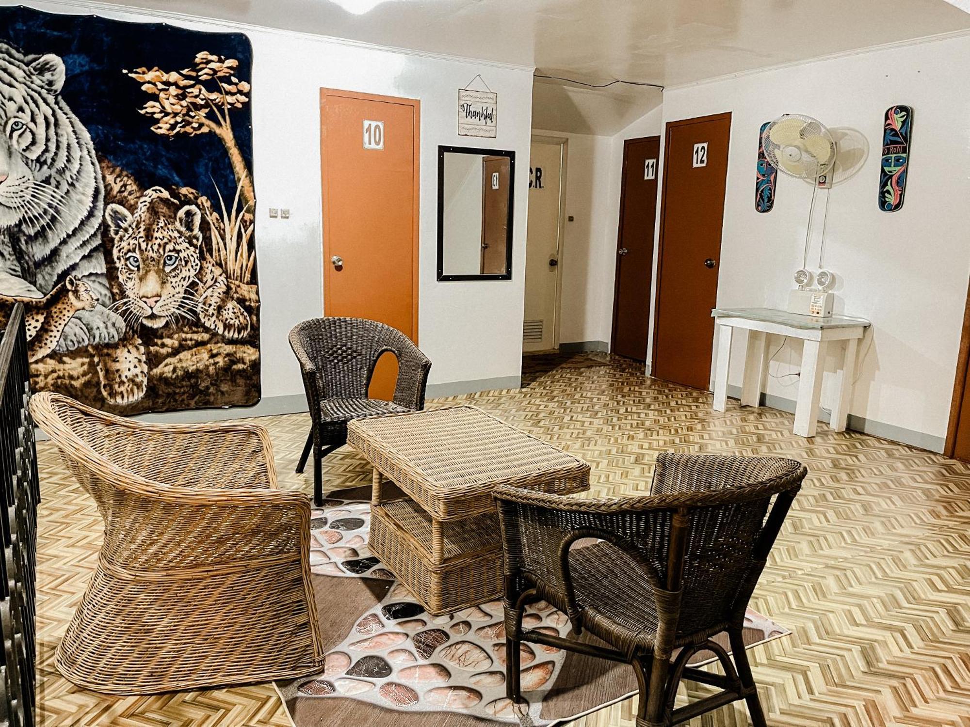 Mario'S Travellers Inn Coron Dış mekan fotoğraf