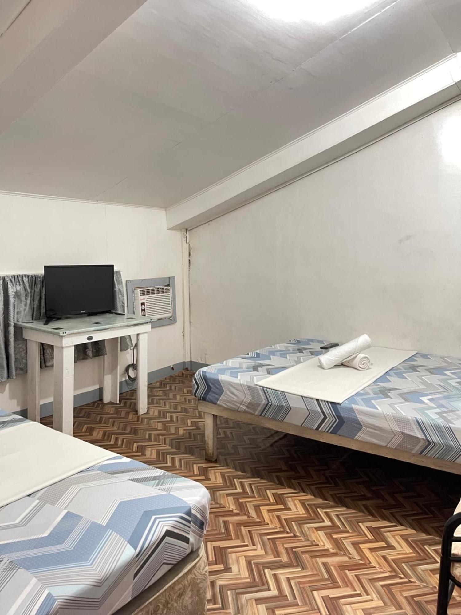 Mario'S Travellers Inn Coron Dış mekan fotoğraf